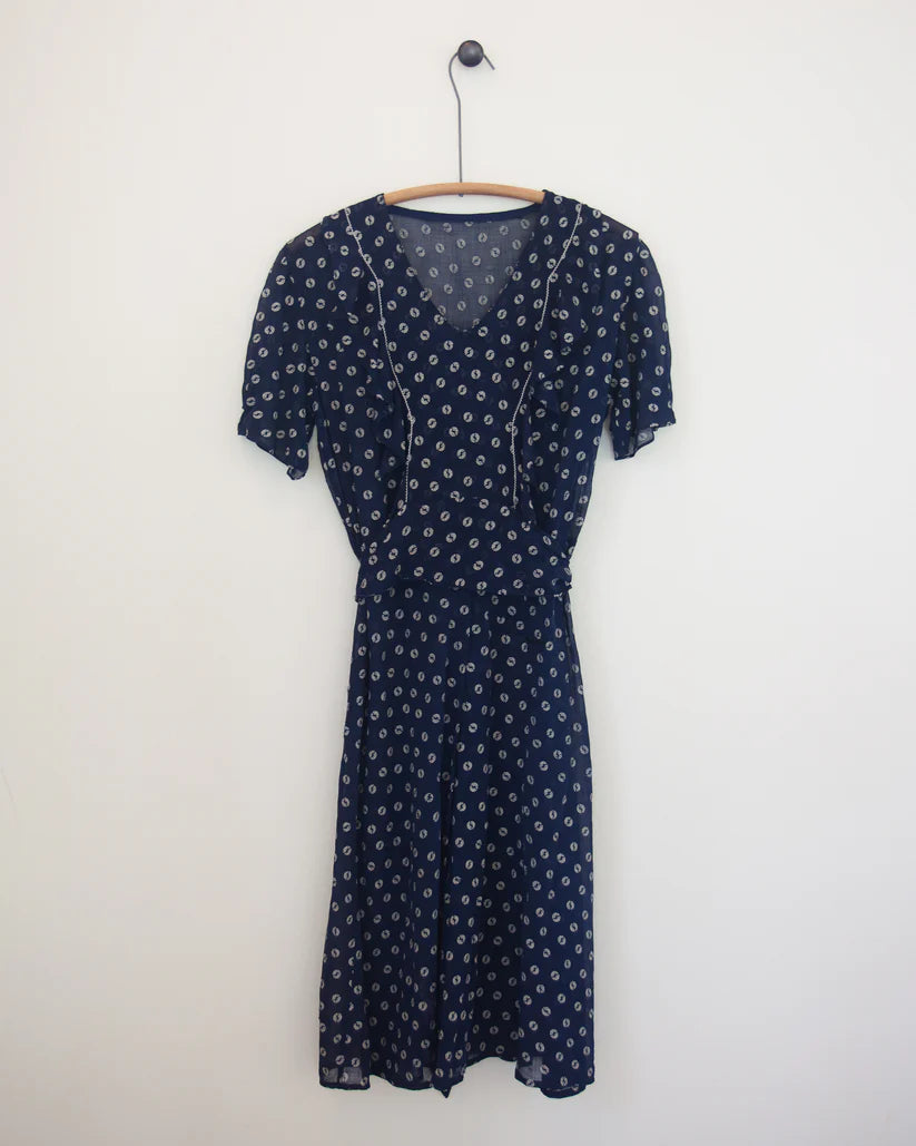 1930s-1940s Vintage Handmade Polka Dot Day Dress