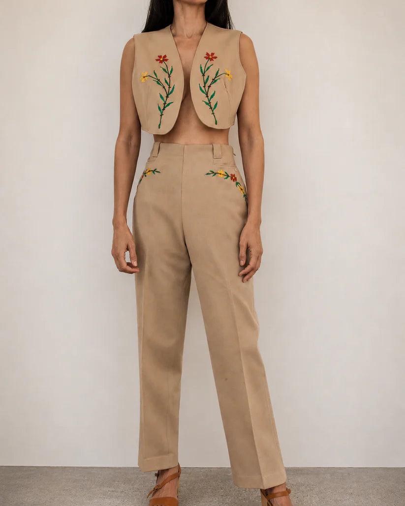 H and C Ranchwear Floral Embroidered Set