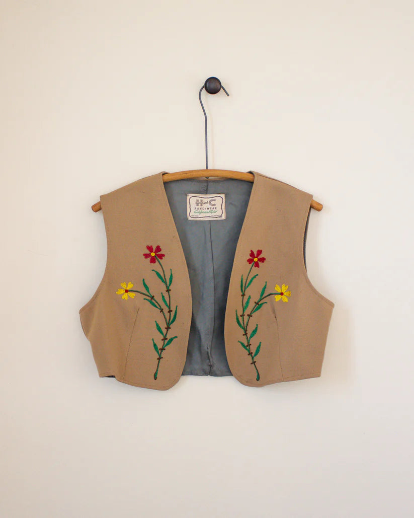 H and C Ranchwear Floral Embroidered Set